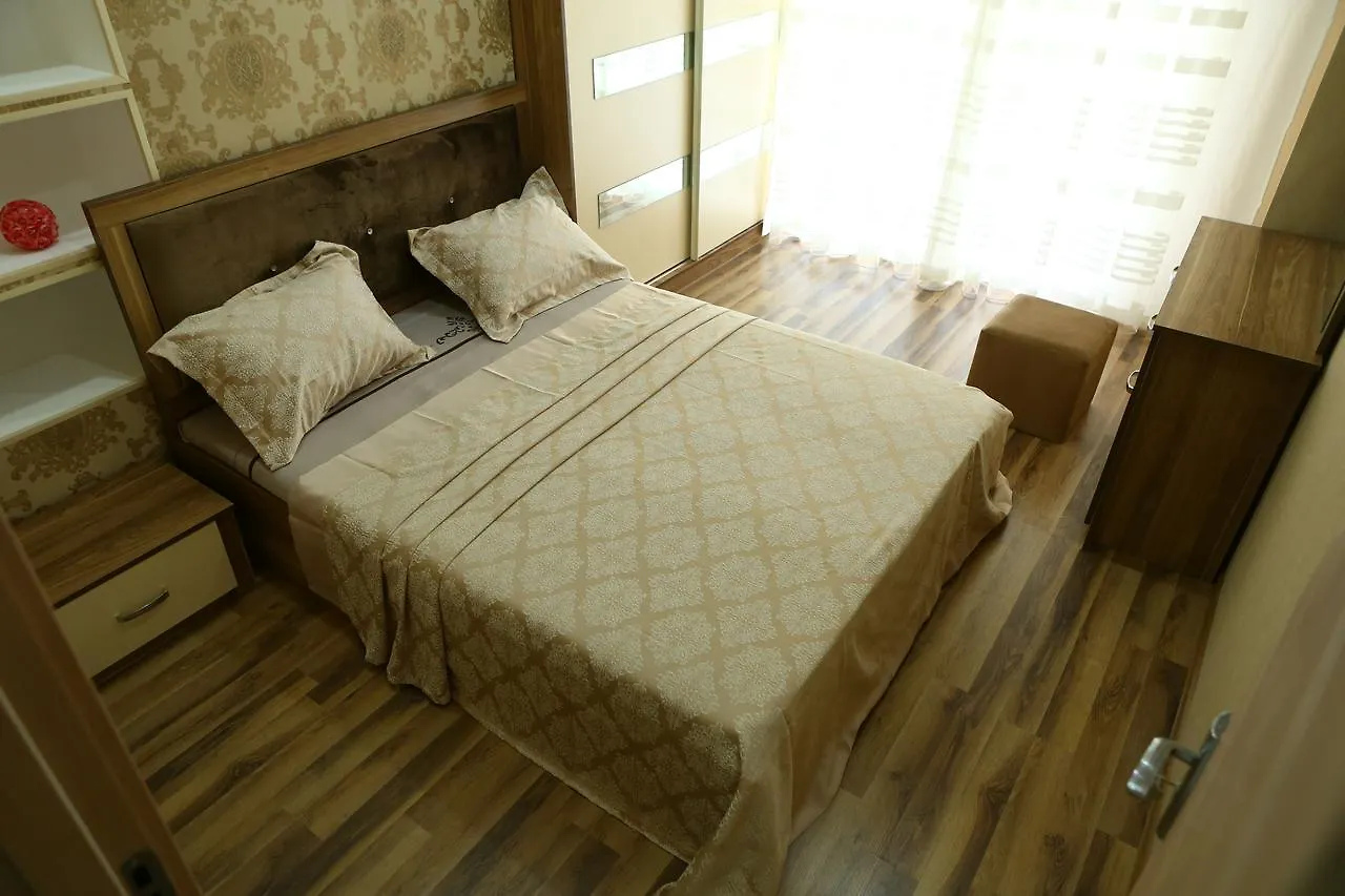 Park Azure Appartment Baku 0*,